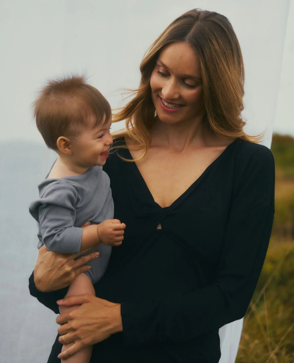 T-shirt manches longues de grossesse et d’allaitement Louna – Image 9